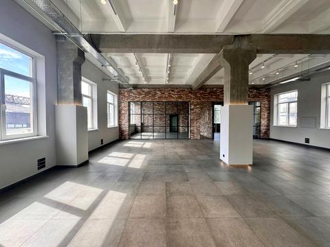 комерційна за адресою Олександра Поля просп. (Кірова), 46