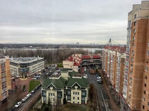 квартира по адресу Владимира Ивасюка просп. (Героїв Сталінграду), 4-А