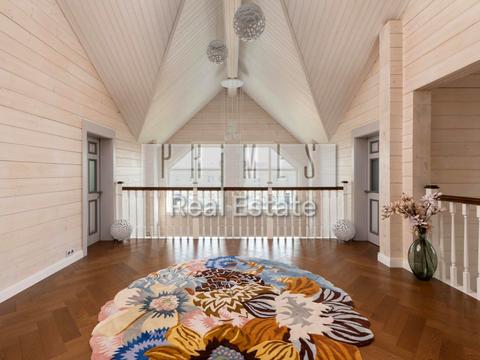 будинок за адресою Виноградна вул., 15