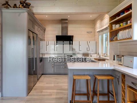 будинок за адресою Виноградна вул., 15