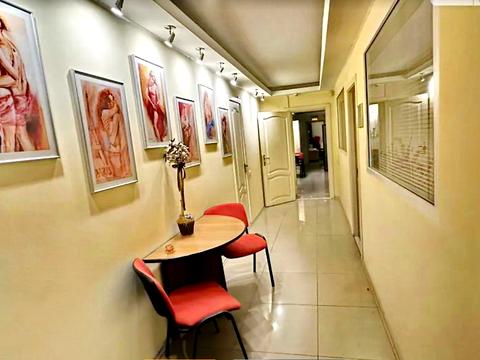 комерційна за адресою Київ, Верховної Ради бульв., 21-А