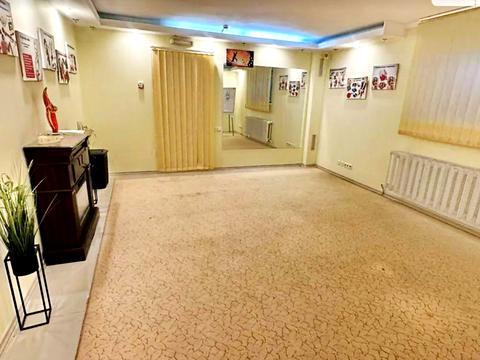 комерційна за адресою Київ, Верховної Ради бульв., 21-А