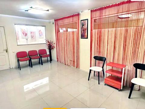 комерційна за адресою Київ, Верховної Ради бульв., 21-А