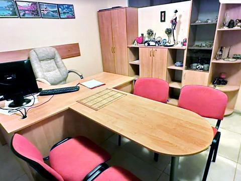 комерційна за адресою Київ, Верховної Ради бульв., 21-А