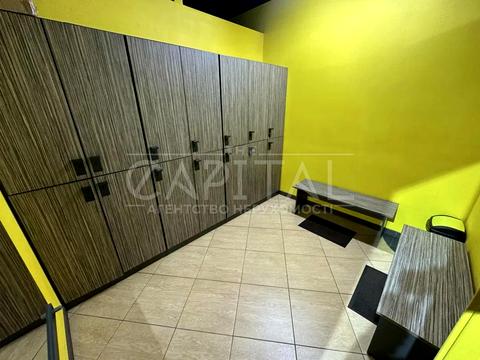 комерційна за адресою Івана Дяченка вул., 20Б