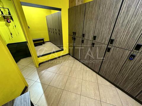 комерційна за адресою Івана Дяченка вул., 20Б