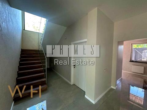 будинок за адресою Радистів вул., 11