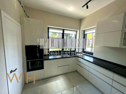 будинок за адресою Радистів вул., 11