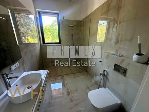 будинок за адресою Радистів вул., 11