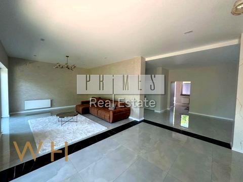 будинок за адресою Радистів вул., 11