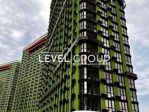 квартира за адресою Причальна вул., 8