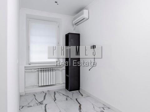 комерційна за адресою Дарвіна вул., 5