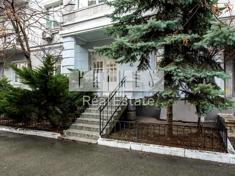 комерційна за адресою Дарвіна вул., 5