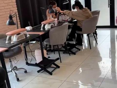 комерційна за адресою Василя Стуса вул. (Островського), 51-53