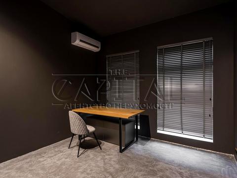 будинок за адресою Святищенська вул.