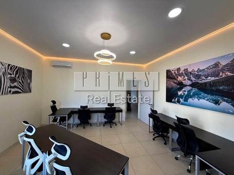 комерційна за адресою Кловський узвіз (Кловський), 7a