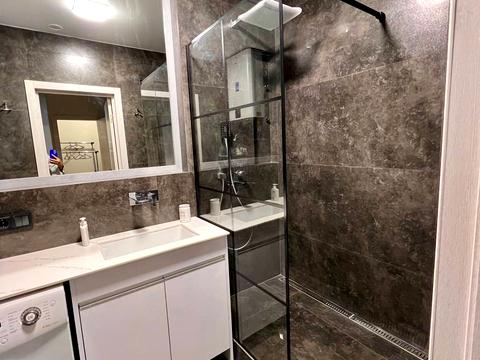 квартира за адресою Жаботинського вул. (Пролетарская улица), 56а