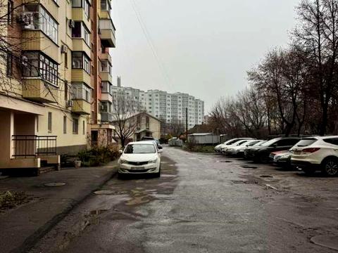 квартира за адресою Кустарний пров., 10