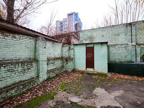 комерційна за адресою Шота Руставелі вул., 30-Б