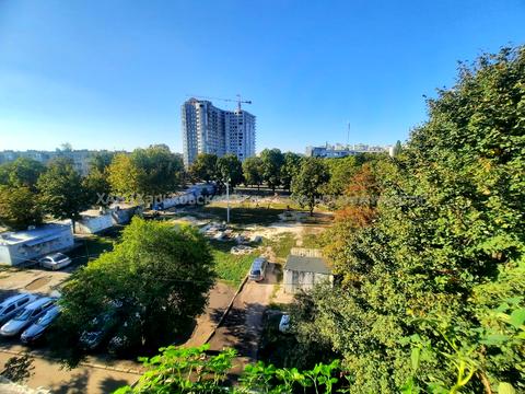 квартира за адресою Байрона просп., 144