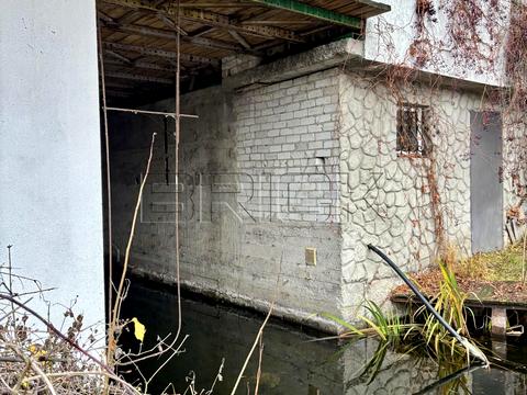 будинок за адресою Дамбова вул., 28