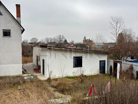 будинок за адресою Дамбова вул., 28