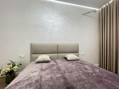 квартира за адресою Яблунева вул., (вул. Щаслива, 63)