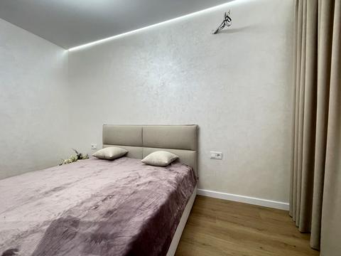 квартира за адресою Яблунева вул., (вул. Щаслива, 63)