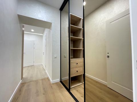 квартира за адресою Яблунева вул., (вул. Щаслива, 63)