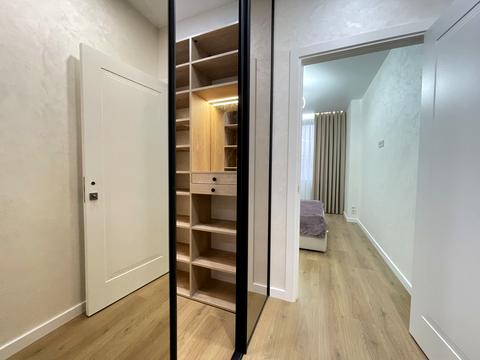 квартира за адресою Яблунева вул., (вул. Щаслива, 63)