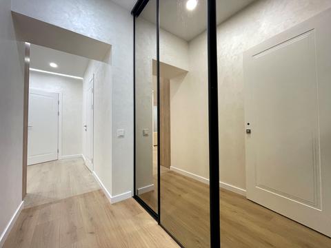 квартира за адресою Яблунева вул., (вул. Щаслива, 63)