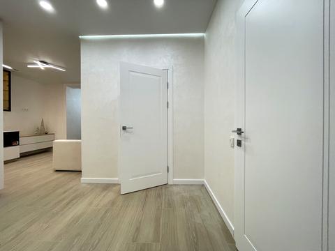 квартира за адресою Яблунева вул., (вул. Щаслива, 63)