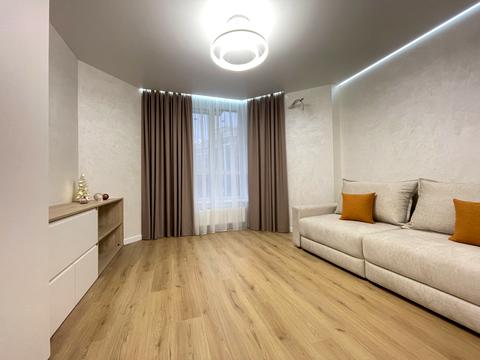 квартира за адресою Яблунева вул., (вул. Щаслива, 63)