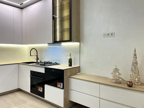 квартира за адресою Яблунева вул., (вул. Щаслива, 63)