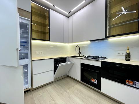 квартира за адресою Яблунева вул., (вул. Щаслива, 63)