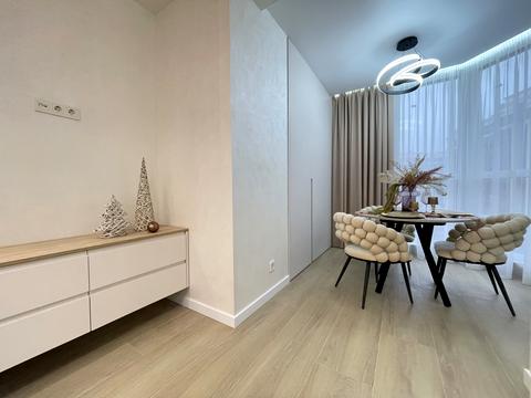 квартира за адресою Яблунева вул., (вул. Щаслива, 63)