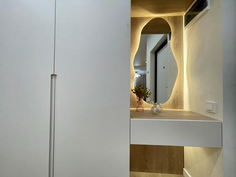 квартира за адресою Яблунева вул., (вул. Щаслива, 63)