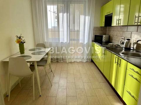 квартира за адресою Академіка Глушкова просп., 9-Д