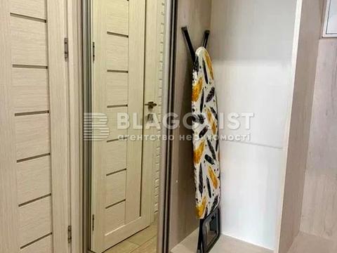 квартира за адресою Академіка Глушкова просп., 9-Д