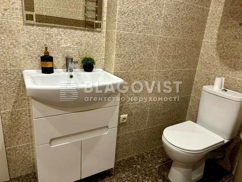 квартира за адресою Академіка Глушкова просп., 9-Д