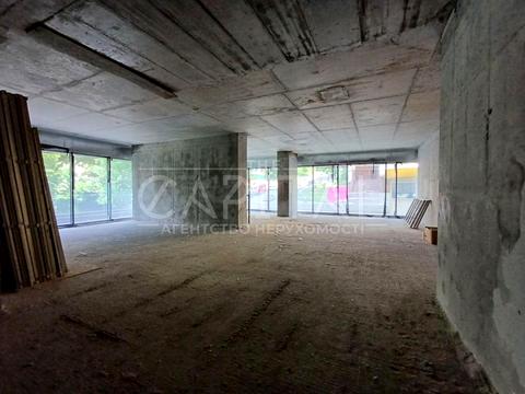 комерційна за адресою Предславинська вул., 20-А