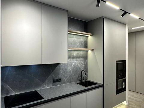 квартира за адресою Краснова вул., 3