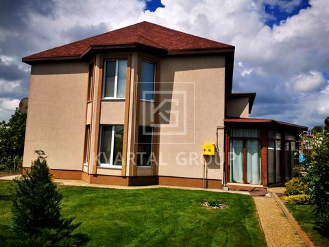 будинок за адресою Полунична