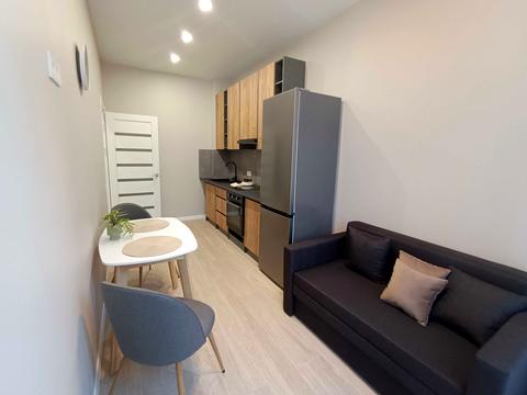 квартира за адресою Дмитріївська вул. (Дмитрія Донського), 59/2