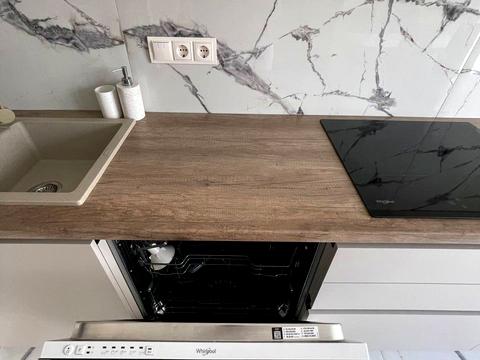 квартира за адресою Залізнична вул., 9А