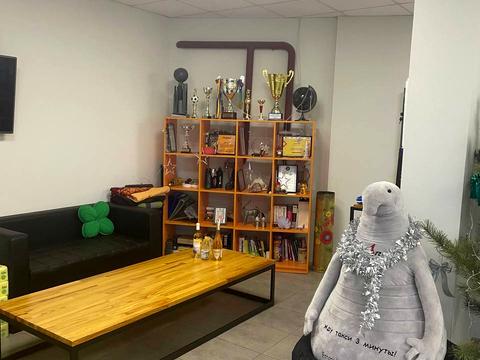 комерційна за адресою Виконкомівська вул., 24-А