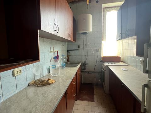 комерційна за адресою Богдана Хмельницького, 81