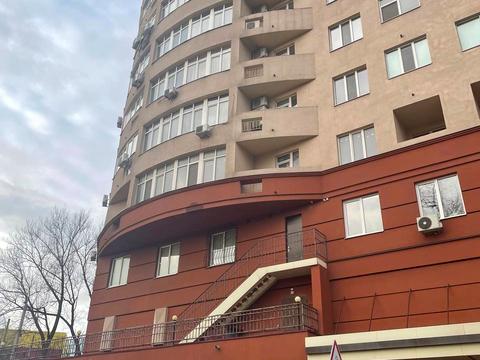 комерційна за адресою Виконкомівська вул., 24-А