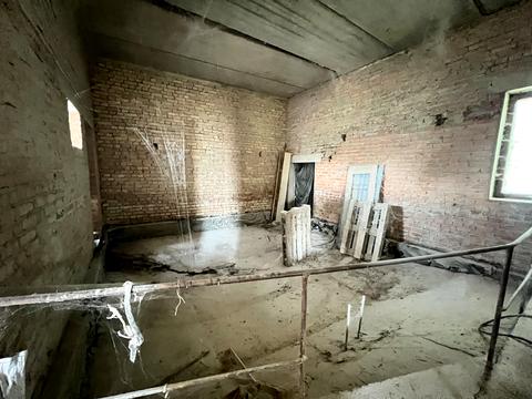 комерційна за адресою Богдана Хмельницького, 81