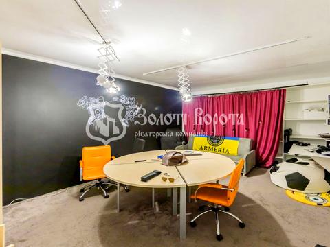 коммерческая по адресу Ігоря Брановицького ул. (Перспективна), 3